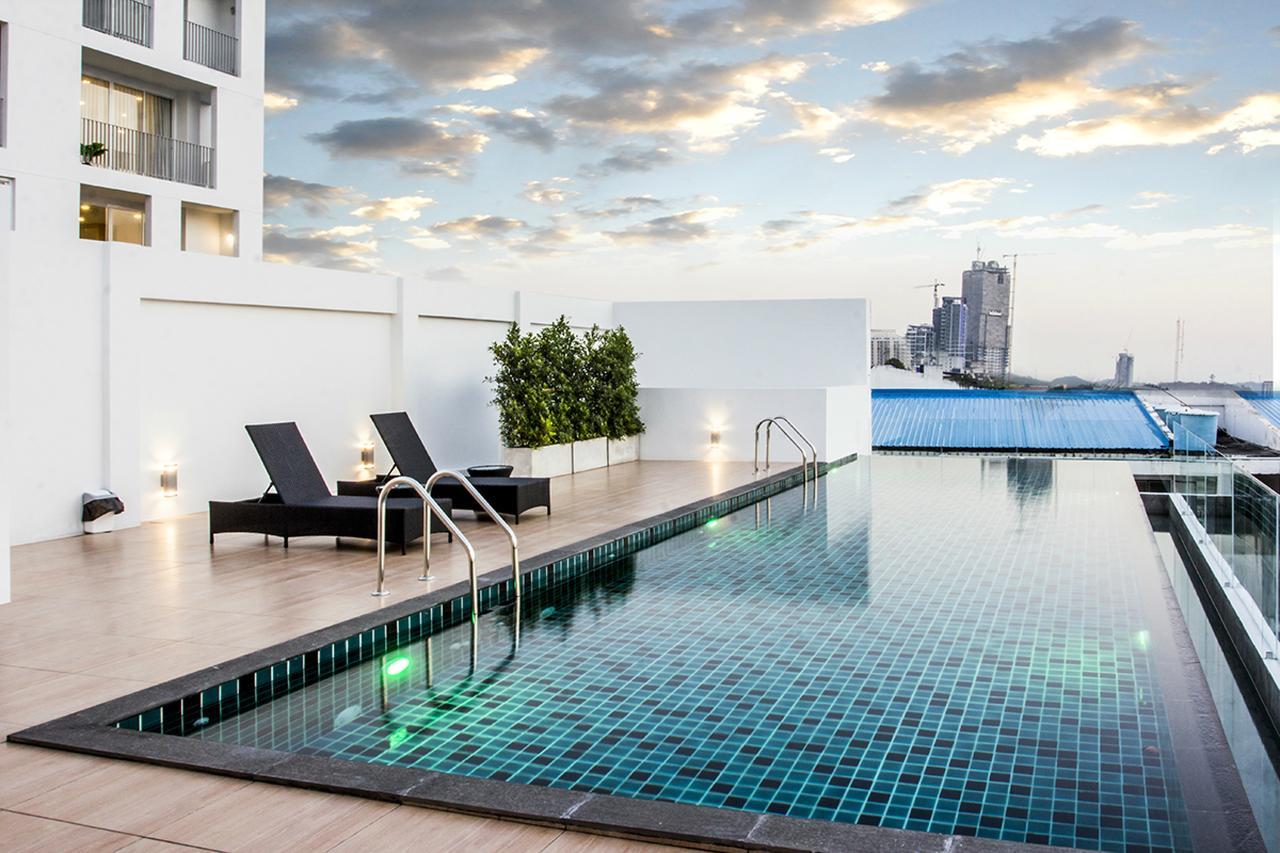 Karin Hotel & Service Apartment - Sha Extra Plus Si Racha Bagian luar foto