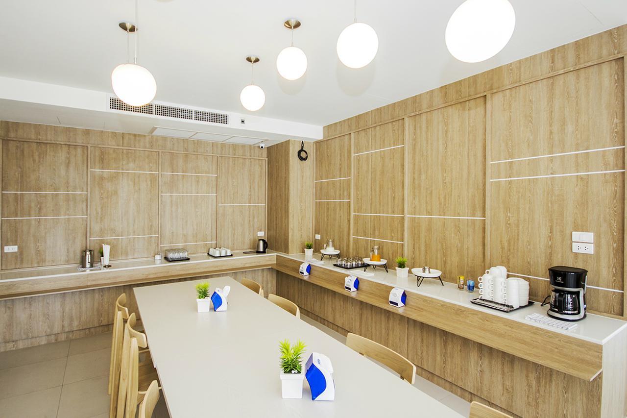 Karin Hotel & Service Apartment - Sha Extra Plus Si Racha Bagian luar foto