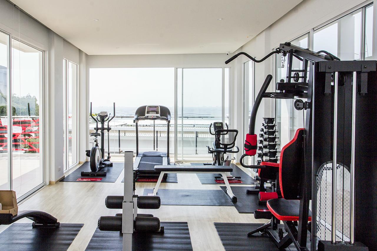 Karin Hotel & Service Apartment - Sha Extra Plus Si Racha Bagian luar foto