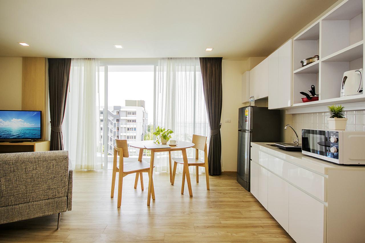 Karin Hotel & Service Apartment - Sha Extra Plus Si Racha Bagian luar foto