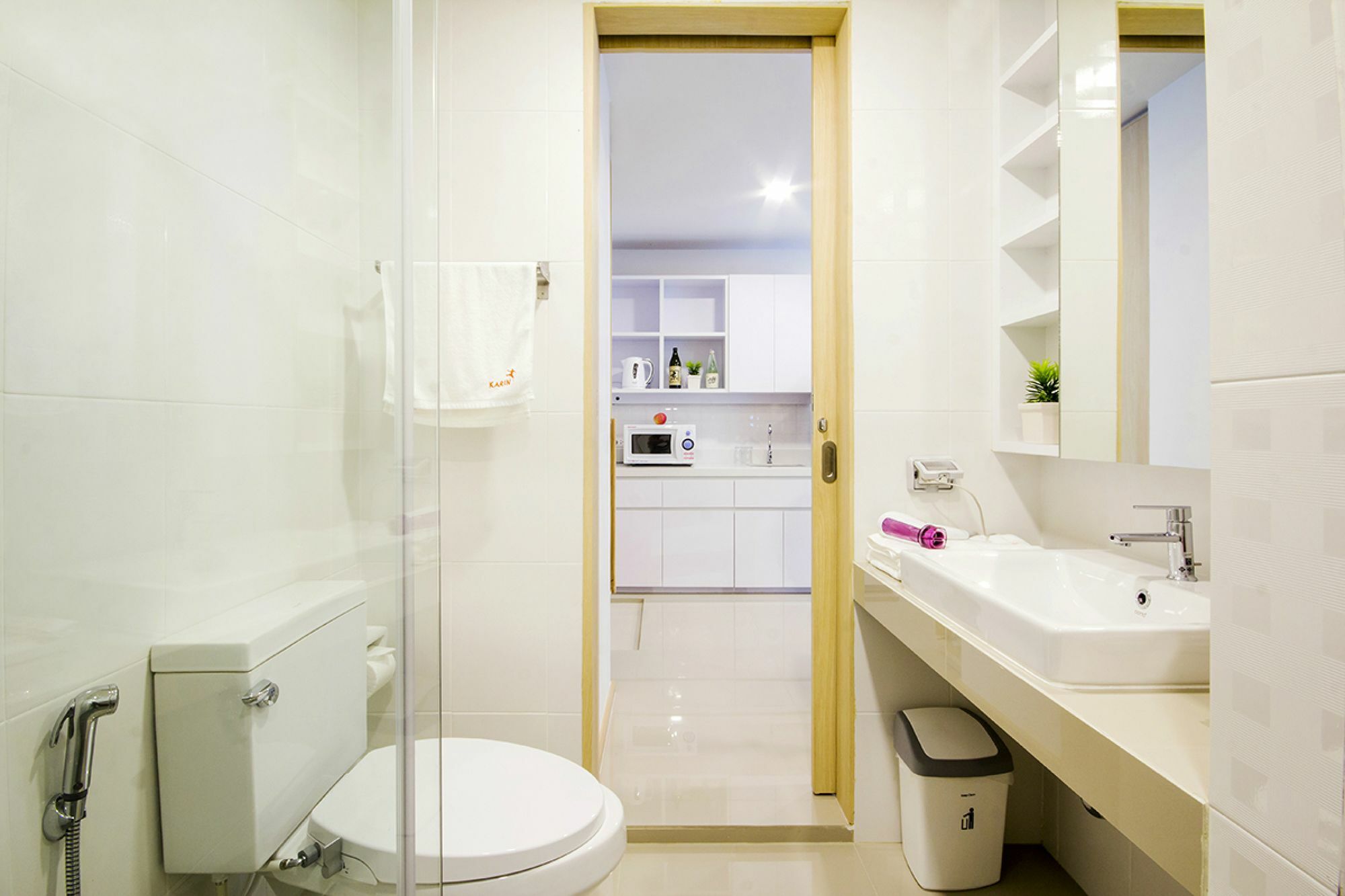 Karin Hotel & Service Apartment - Sha Extra Plus Si Racha Bagian luar foto