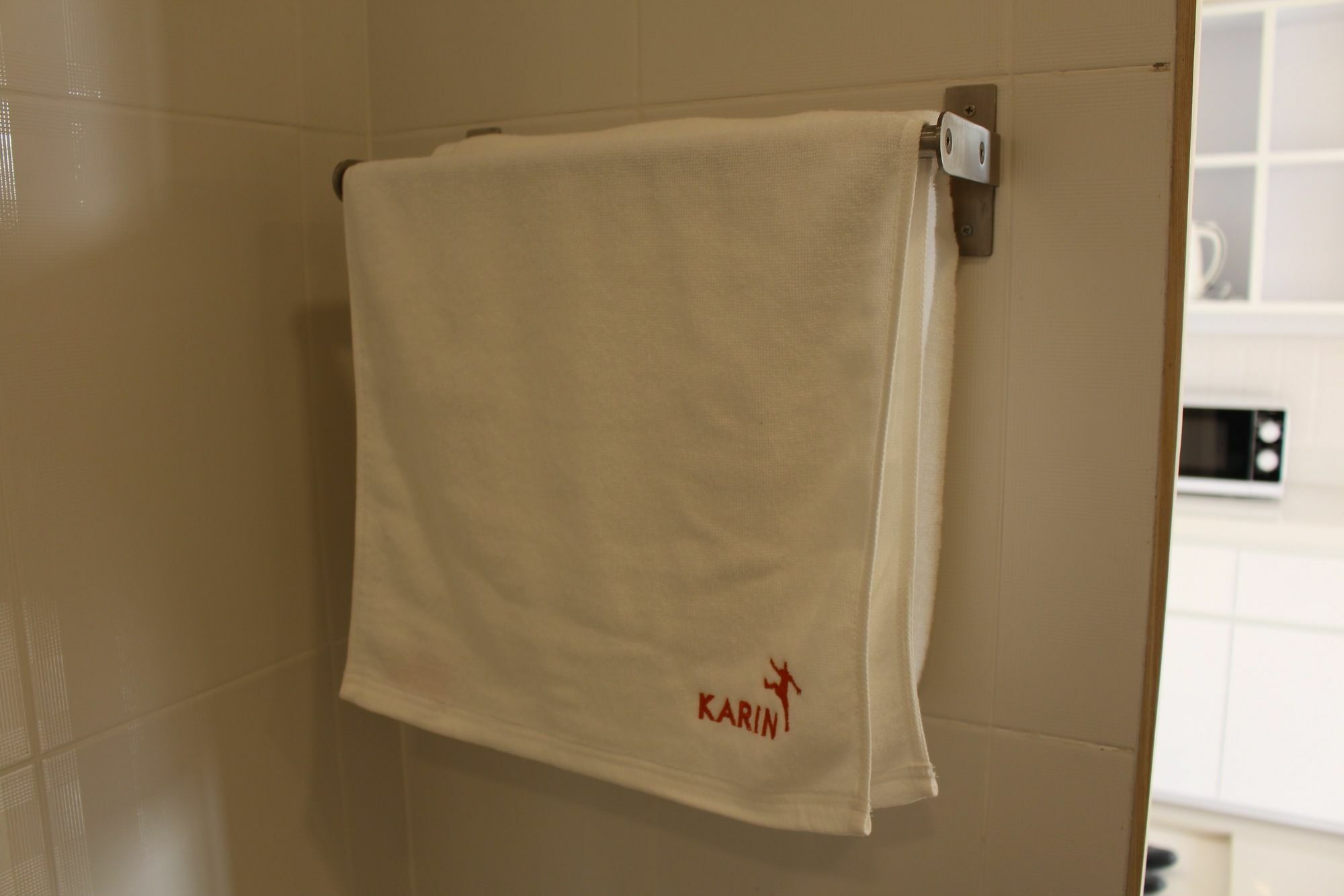 Karin Hotel & Service Apartment - Sha Extra Plus Si Racha Bagian luar foto