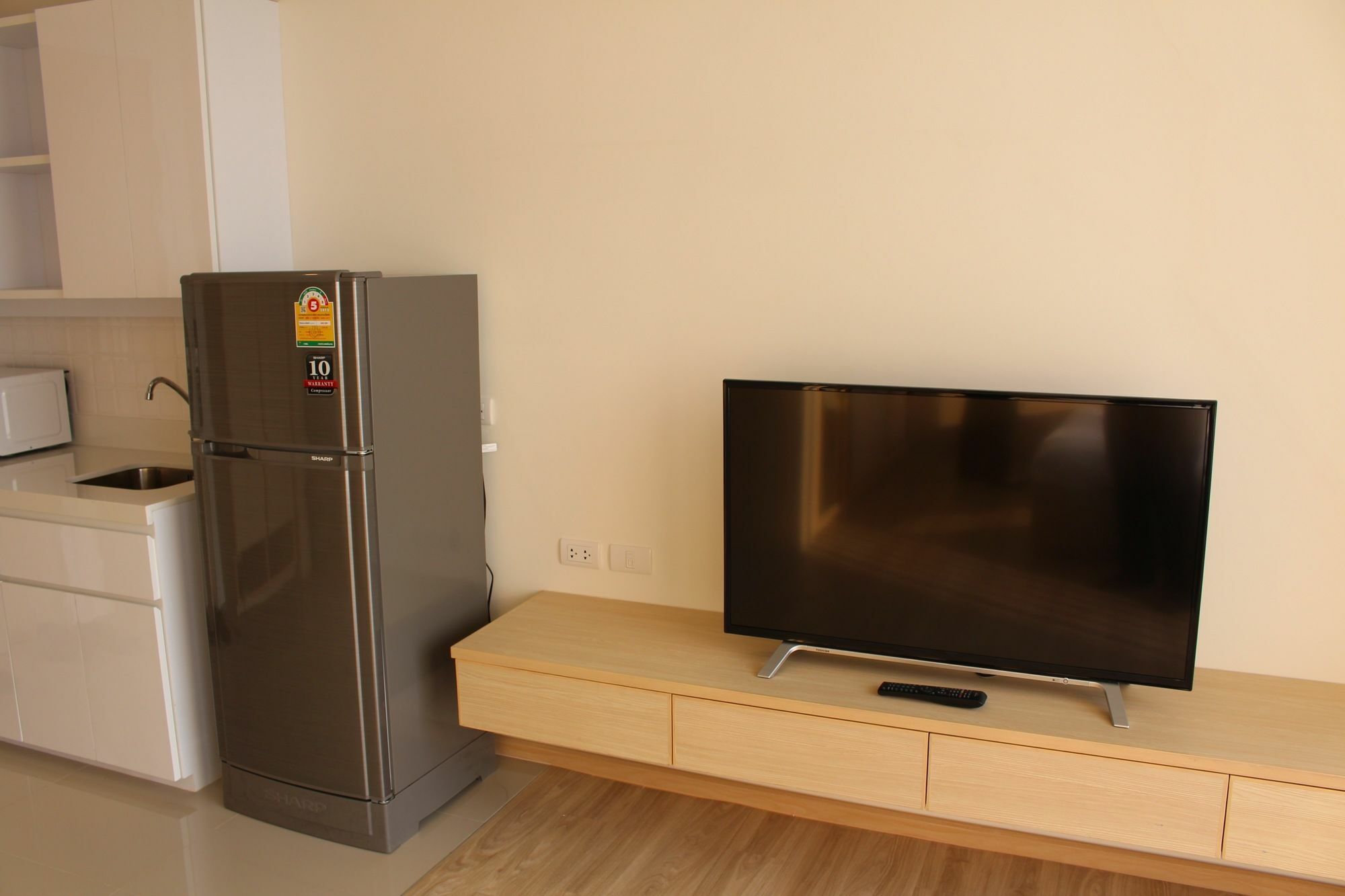 Karin Hotel & Service Apartment - Sha Extra Plus Si Racha Bagian luar foto